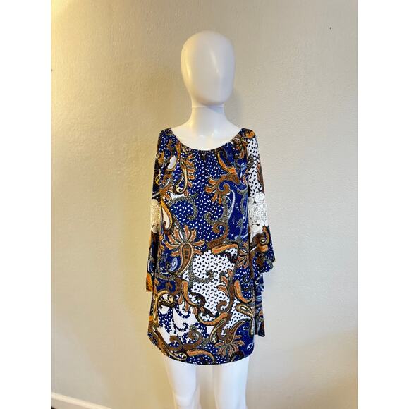 Win Win Pinwheel Sleeve Tunic – Women’s S-M, - Picture 1 of 8